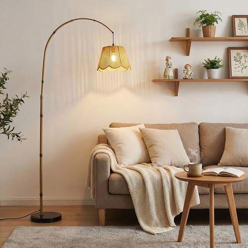 Natural rattan floor lamp - rattan,