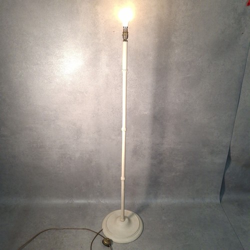 Vintage white painted standard - white,