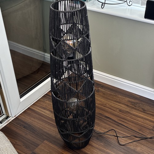 Black rattan modern floor lamp - rattan,